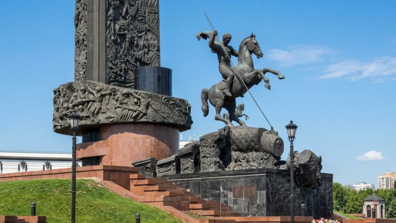 Монумент Победы на Поклонной горе: как устроен самый высокий памятник Москвы