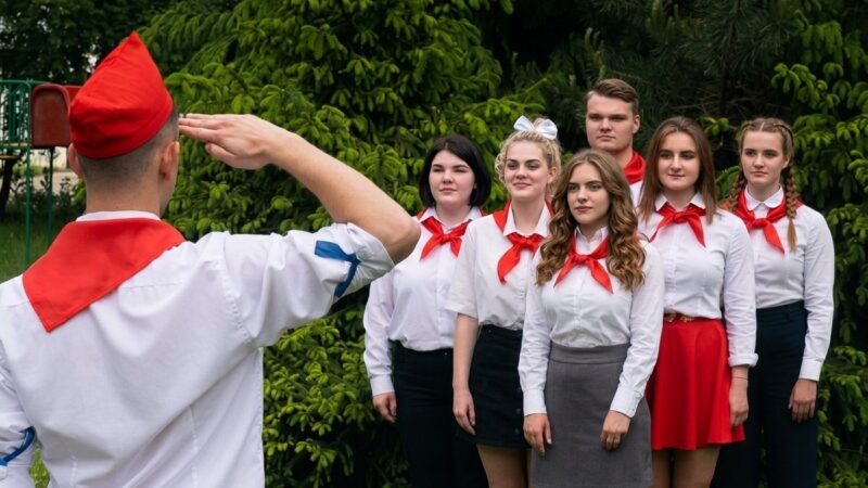 День пионерии: чему нас может научить опыт советской пионерской организации