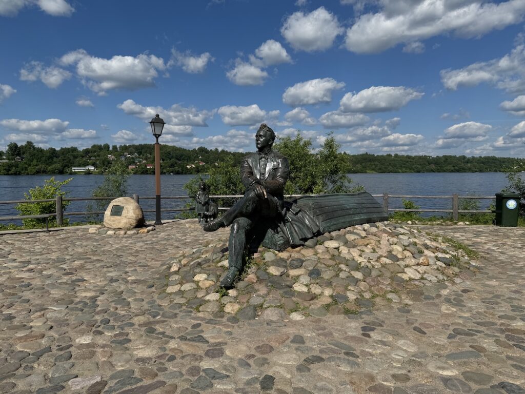 Гора Левитана (бывшая Петропавловская) в Плёсе
