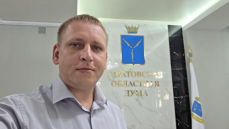 Саратовский общественник Петр Баранников поздравил советника главы Крыма Александра Талипова с днем рождения